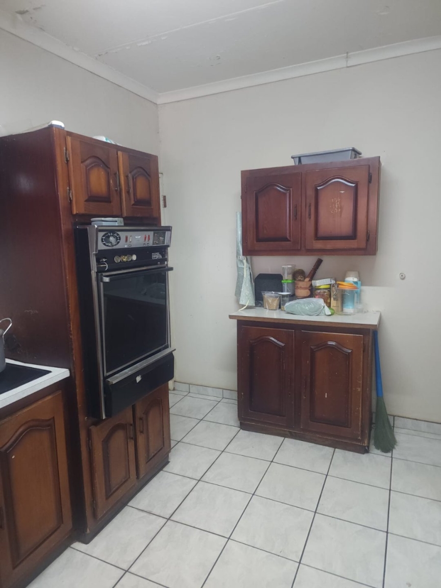 3 Bedroom Property for Sale in Manzil Park North West
